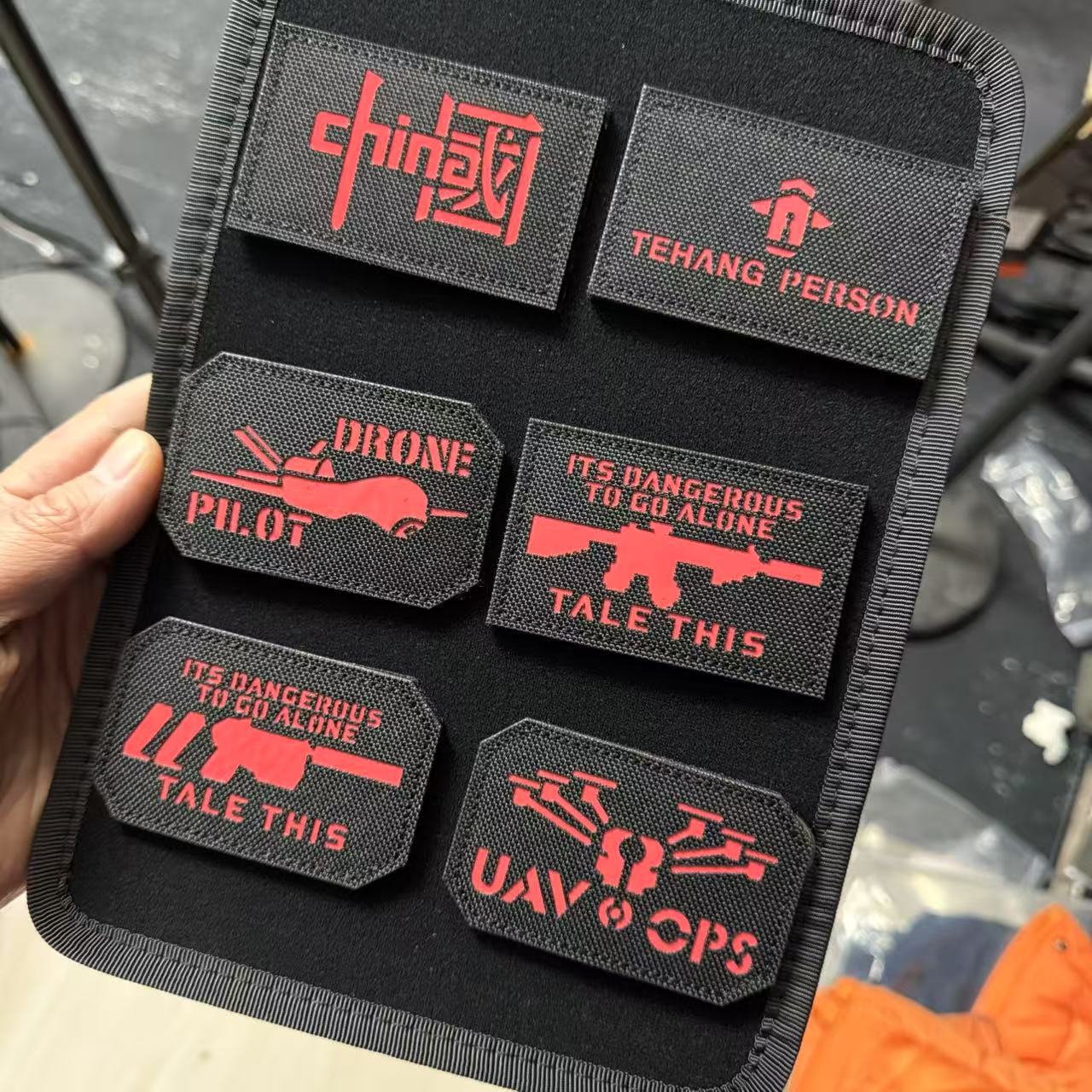 Patch with velcro