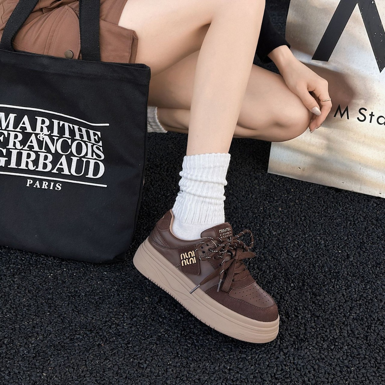 Retro autumn white sneakers platform