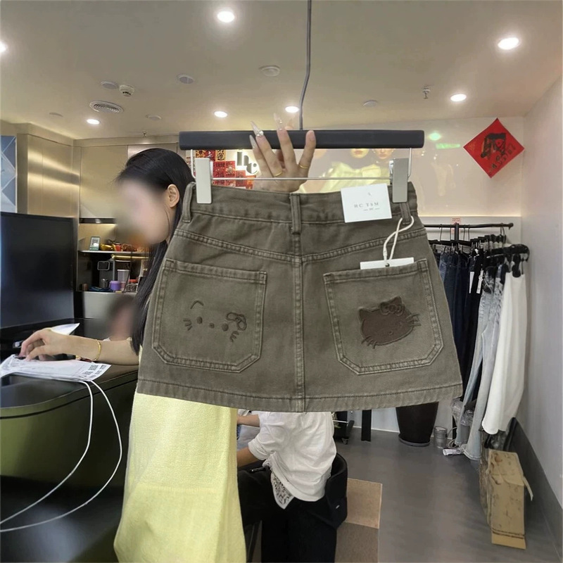 2026 Summer Korean Style Denim Short Skirt for Women with Cat Embroidery, Trendy Slim-Fit Versatile Skirt, Gentle Style 2026 Summer Korean Style Denim Short Skirt for Women with Cat Embroidery, Trendy Slim-Fit Versatile Skirt, Gentle Style