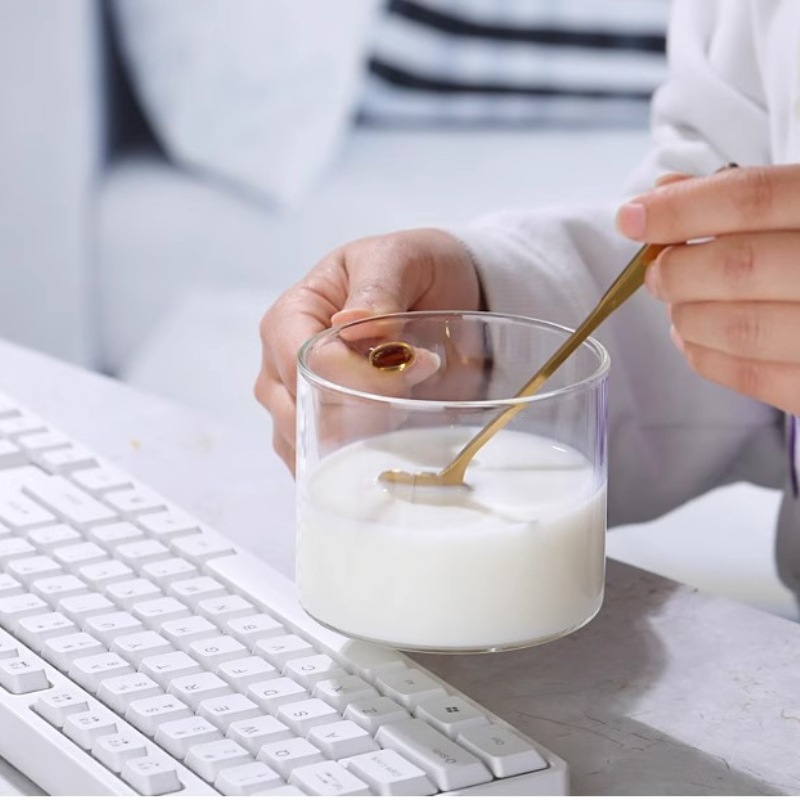 Taza de vidrio de borosilicato alto con asa y logotipo, adecuada para uso doméstico, regalo empresarial moderno y minimalista, taza resistente a altas temperaturas para té y café.