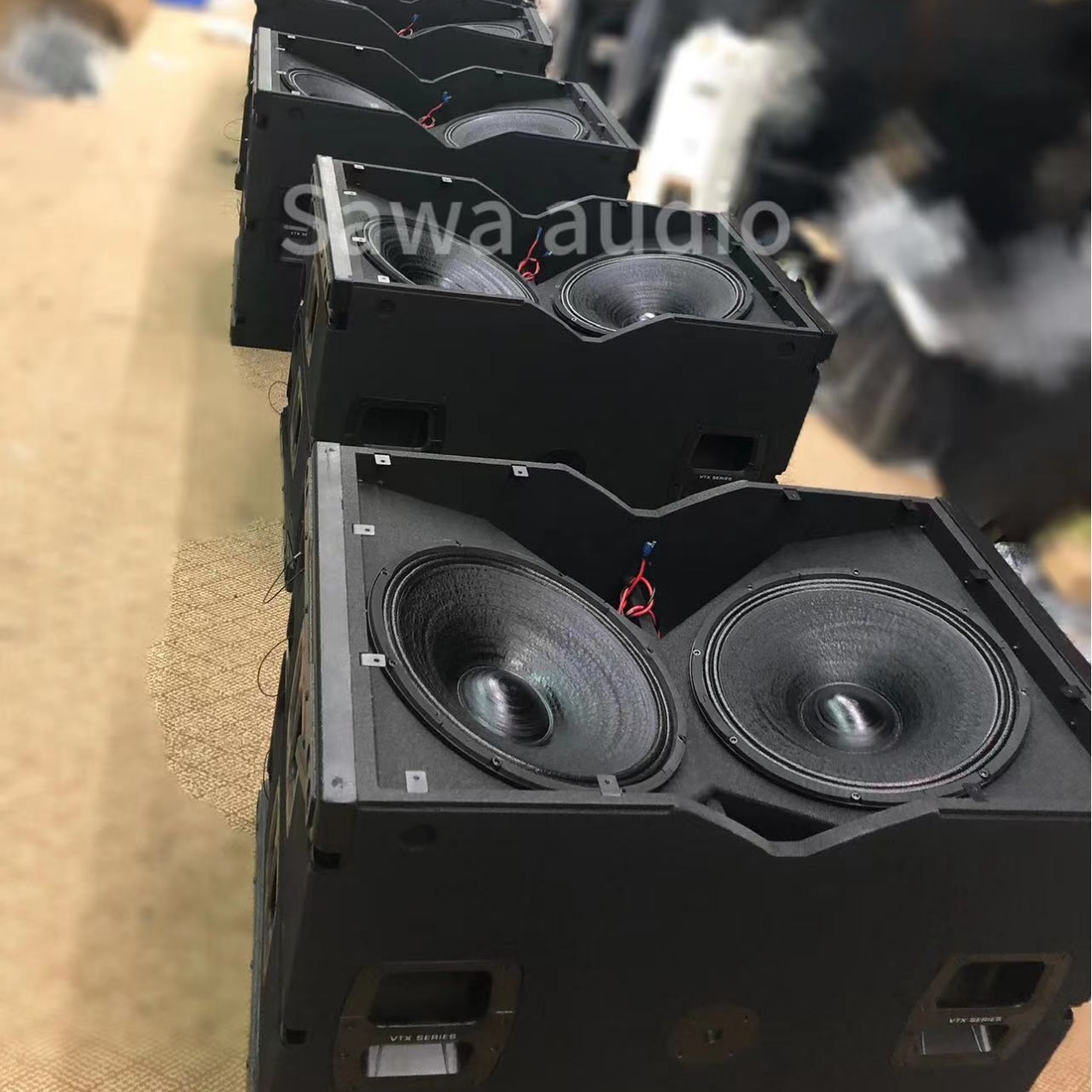 Doble 15 pulgadas alto nivel de presión acústica subwoofer profesional al aire libre altavoz de concierto alta potencia bar matriz de sonido