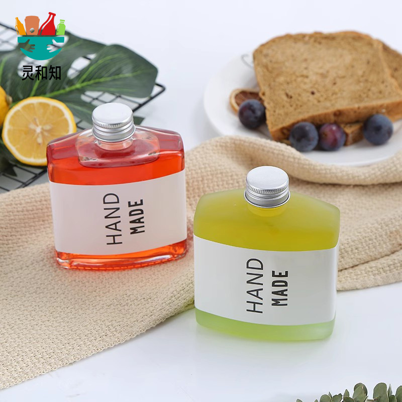 250ml透明果汁饮料瓶分装小酒瓶扁方玻璃白酒瓶甜酒奶茶咖啡瓶子