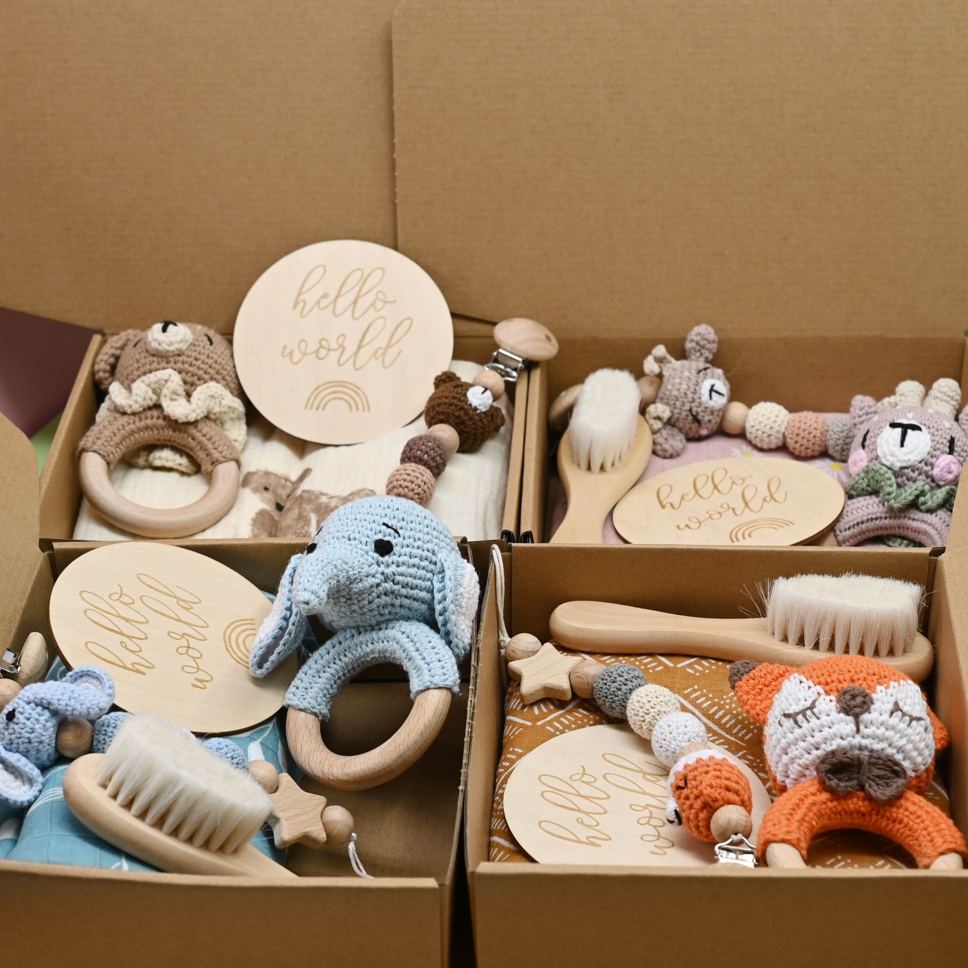 Animales explosivos bebés crochet set de madera de campana caja de regalo de nacimiento tetina cadena bebés de luna llena regalo