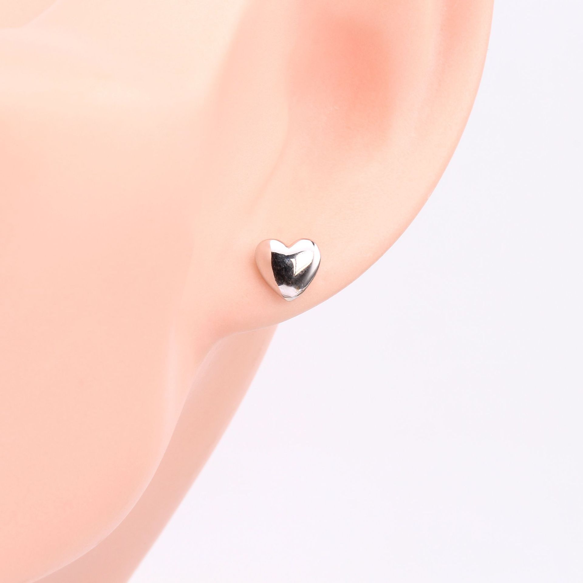 Ear Studs Classification 1 Pair Quantity 1 Pair 925 Sterling Silver Heart Shape Ear Studs