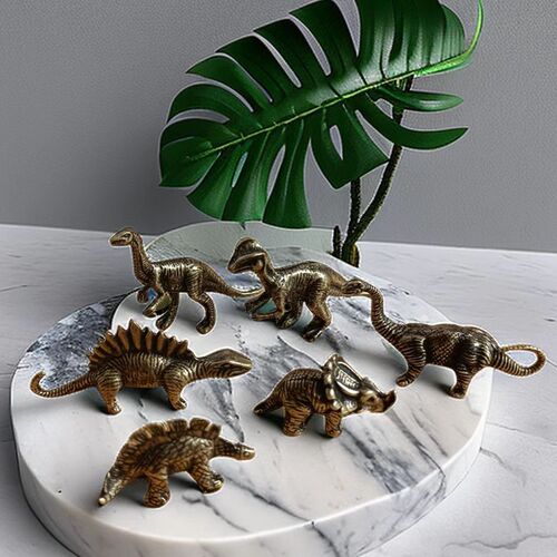 Creative copper-plated dinosaur small ornaments Jurassic dinosaur tea pet ornaments simulation hand model home decoration ornaments