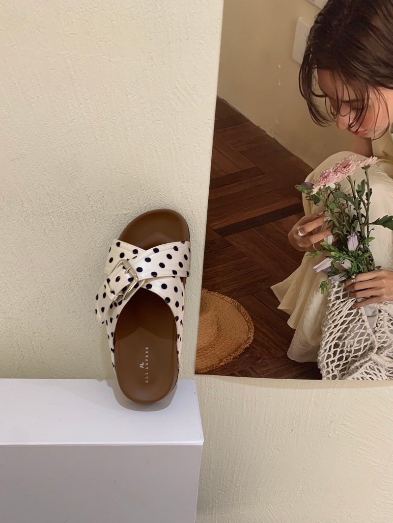 Women's Slip-on Slippers With White Polka Dot Pattern For Summer_voghion.com