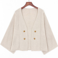 12针平纹双排牛角扣纯色山羊绒女披肩假兜蝙蝠袖宽松版型针织开衫