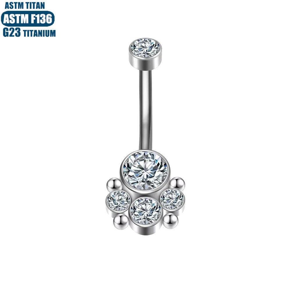 16G labret stud size and finish detail