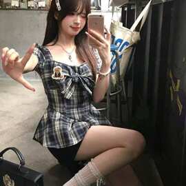 学院韩系复古辣妹显瘦风格格纹短袖上衣短裤百搭小众时尚套装无袖