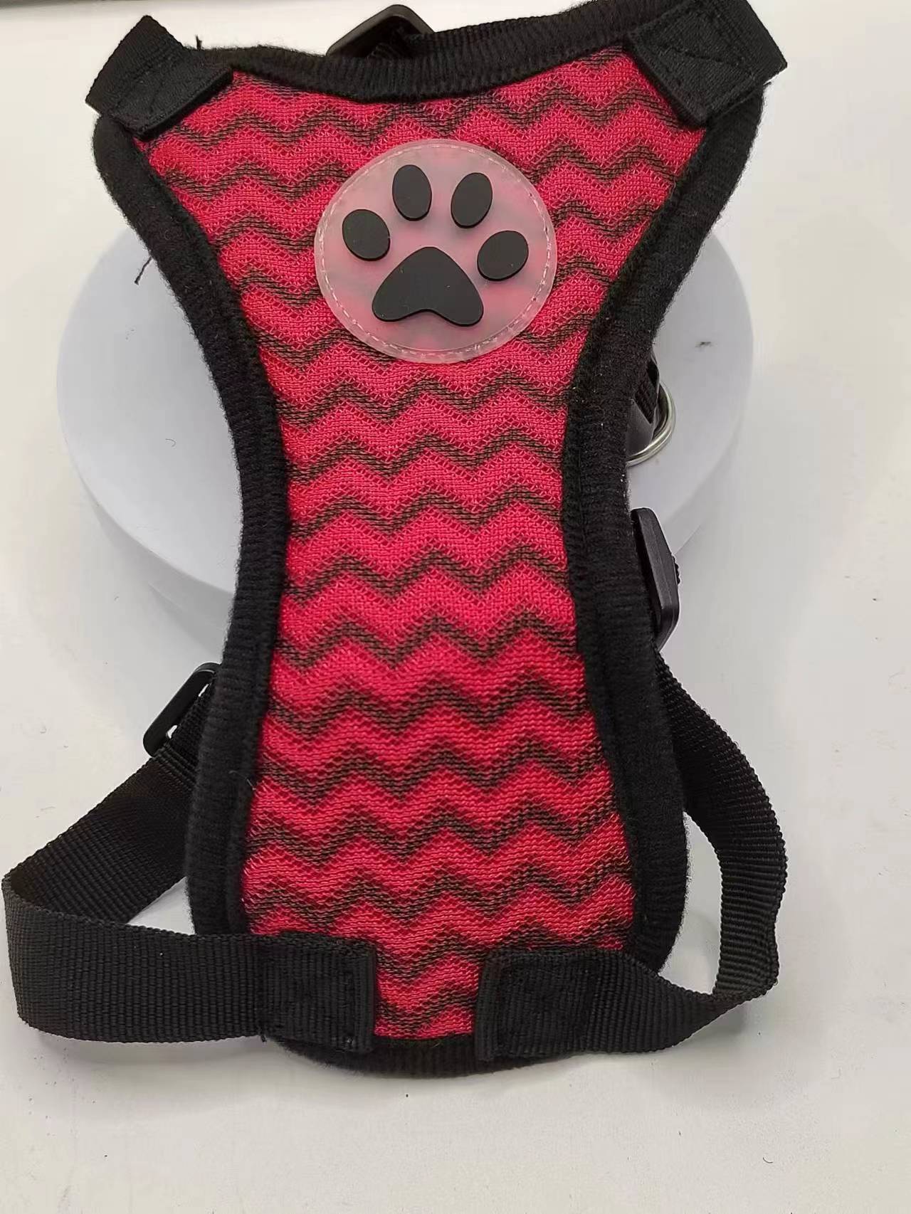 스트라이프 레드