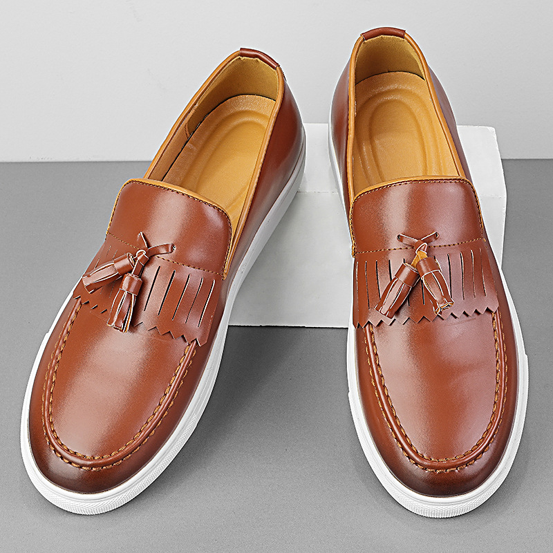 Transfronterizo nuevo más tamaño borla zapatillas hombres de moda europea y americana pasarela slip-on zapatos de cuero de los hombres de negocios personalizados zapatillas de deporte casuales image 5