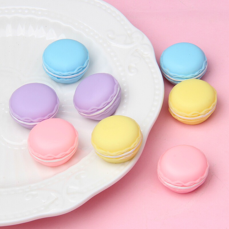 New simulation resin Macaron cake food play DIY mobile phone bracket pendant key chain pendant accessories