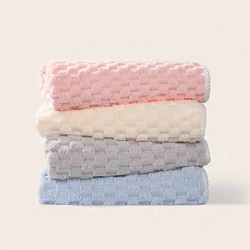 Cloudy Grong Velvet Towel, Absorbent Bath Towel – Extra-Large Gift Option, Soft & Highly Absorbent Coral Fleece Towel, Luxurious Golden Tortoise Velvet Towel