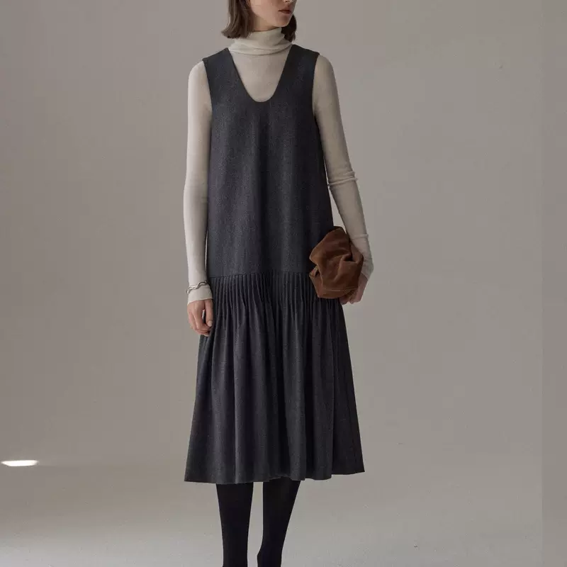 现货RUIS手工塔混色V领无袖背心裙A字显瘦连衣裙女冬无袖连衣