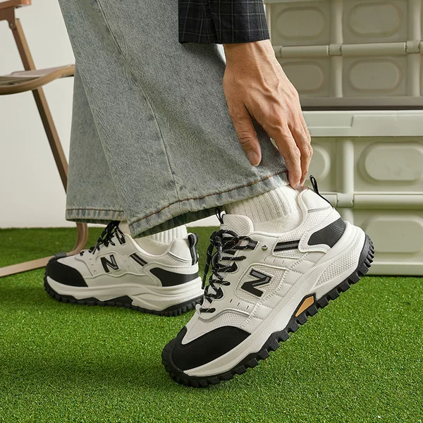Plus New Balance Outdoor Color-Blocked Dad Shoes for Women, Hiking Non-Slip Mountaineering Shoes, Thick-Soled Versatile Sports Casual Shoes