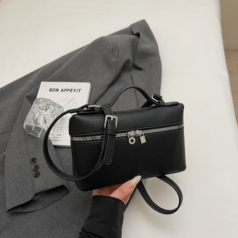 Coreana alta sensación bolso de mano pequeño bolso cuadrado para mujeres 2026 nueva moda estilo exterior ocio bolso de hombro