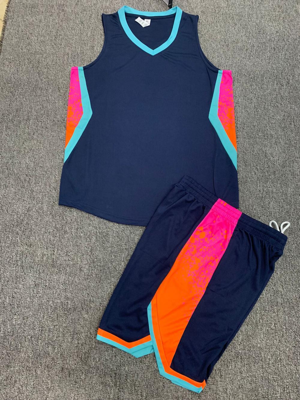 Juego de ropa de baloncesto masculino de verano compra de grupo de equipos de impresión de camiseta azul corporativa secado rápido LQ352