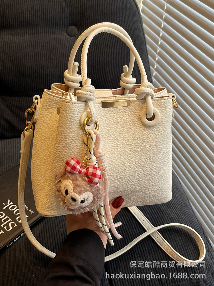 Small small bag, fashionable universal handheld shoulder bag, city style