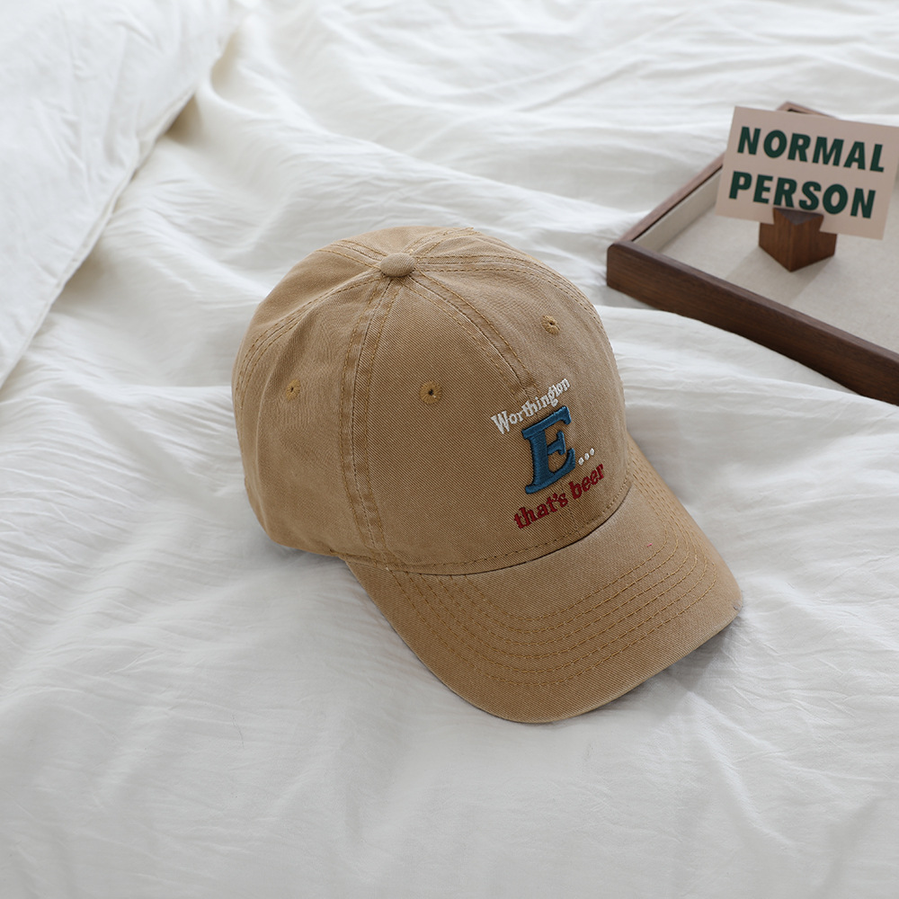 Sombreras infantiles coreanas bordadas letras extranjeras para niños y niñas sombreros de béisbol de sombra casuales generales