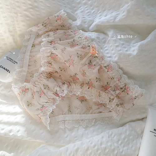 Stylish Small Floral Lace Edge Sheer Mesh Breathable Soft Comfortable Thin Summer Mesh Nipple pasties for women