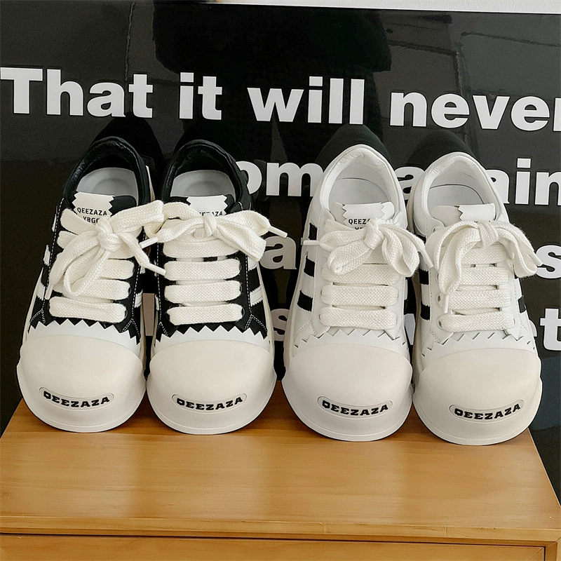 Мужчины и женщины одинаков тренд, высокая улица, толстая подошва, увеличенные хлебные туфли, нишевые дизайн, большая голова, повседневная спортивная обувь