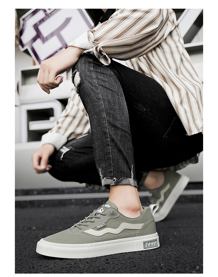 Canvas Herren Sommer, atmungsaktiv, vielseitig einsetzbar. Einfußtuch für Sport und Freizeit, weich besohlte schwarze Flats, trendig_voghion.com