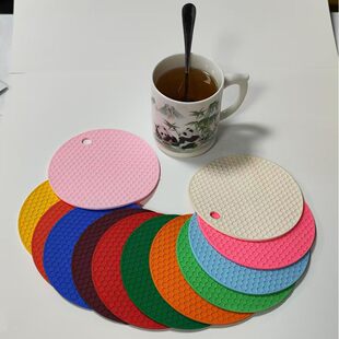 Rubber non-slip table mat