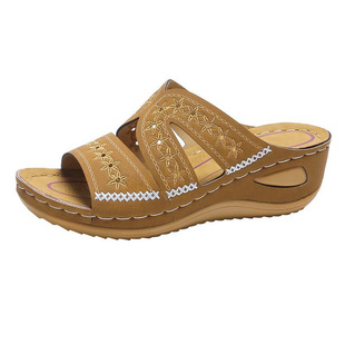 European and American Style High-Heeled Slippers, Wedge-Heeled Slippers, Women's Outer Wear, Casual Lightweight One-Line Wedge-Heeled Ready-Made Sandals and Slippers
