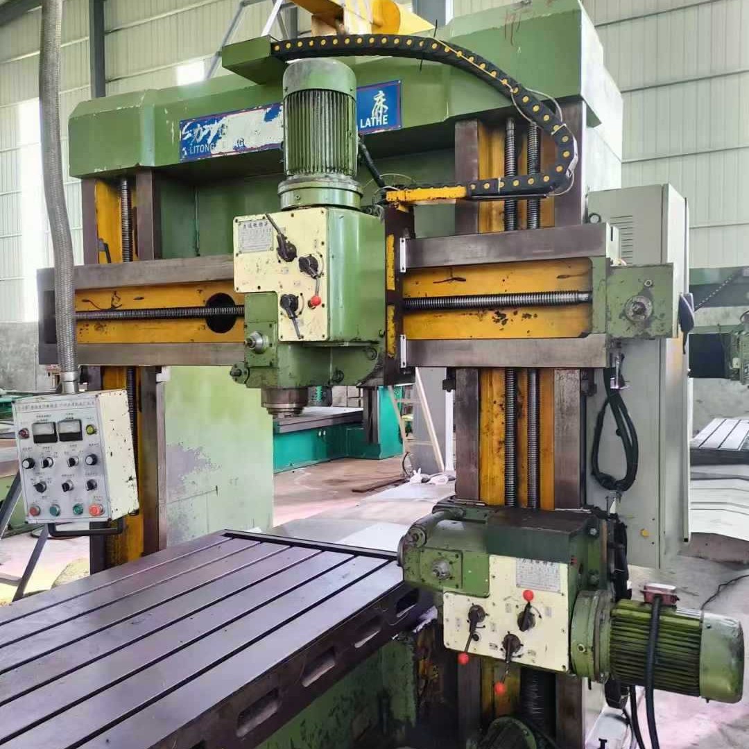 处理二手力通LTX-2516龙门铣床工作台尺寸:1200x2500