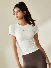 dcw�\�Ӷ���Ů�ļ��٤���½������ܲ��������ɫ����T���@�ݰ���