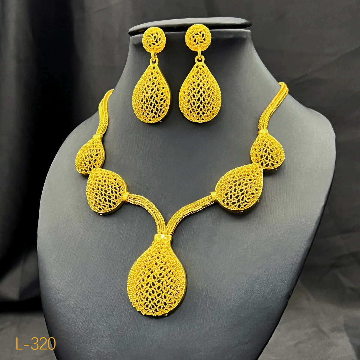  Ethnic jewelry from Yunnan province, accessory for bride, necklace and earrings, ethnic style, 24 carat white gold
