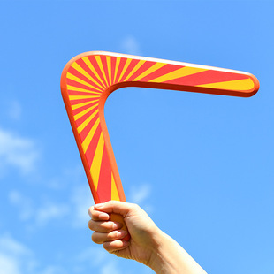 Children's three-leaf boomerang wooden pull back label V-shaped hand throwing outdoor toy Frisbee creative flying saucer cross-border toy