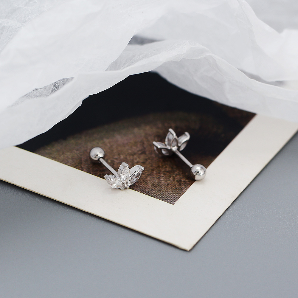 Sweet Flower Sterling Silver Plating Zircon Earrings 1 Pair