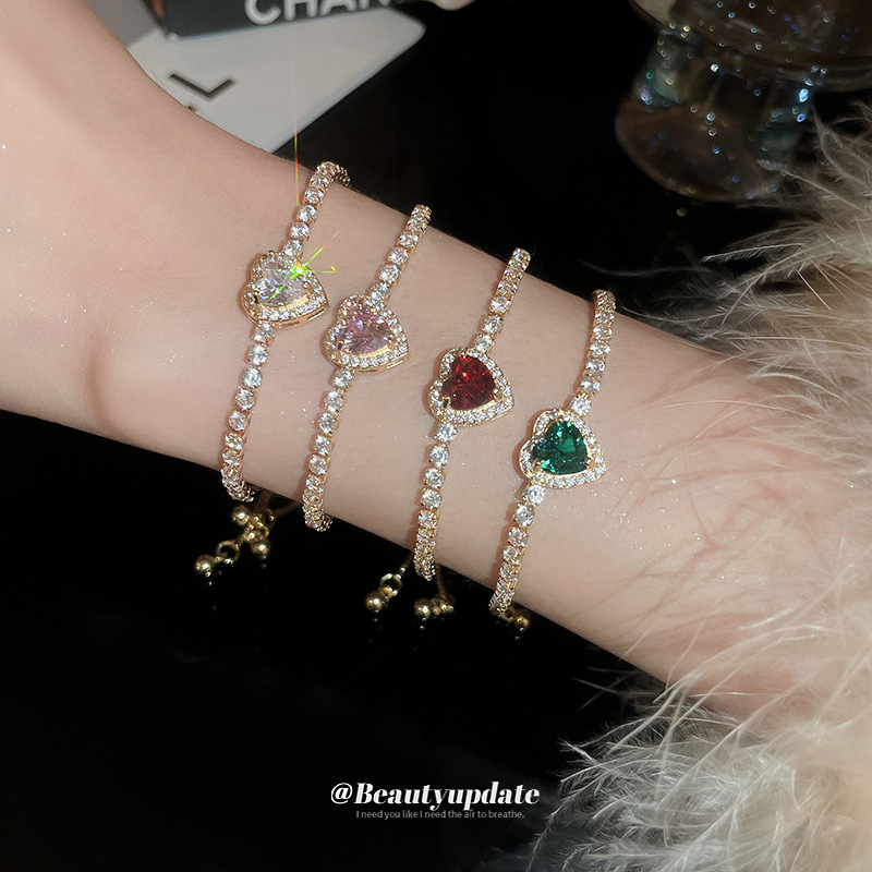 2025 nueva pulsera de diseño de amor de diamantes de color pulsera de moda exquisita ins joyería de alta calidad de lujo ligero al por mayor