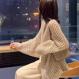 2024春秋季新款气质慵懒法式镂空百搭宽松披肩毛衣针织开衫女外套