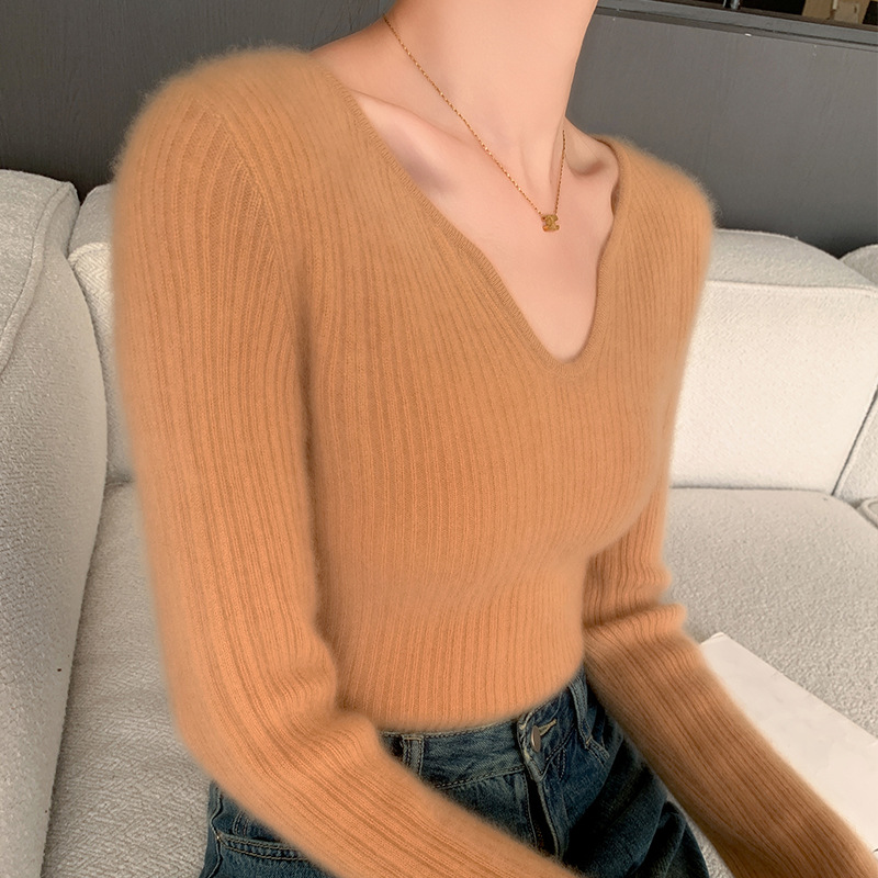 Winter cashmere solid color sweater for leisure