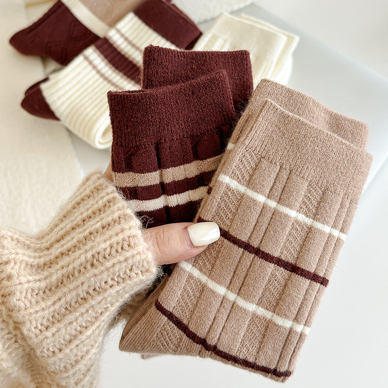 2KS Ponožky dámske na jeseň a zimu, hnedé vlnené pásikavé stredne tubusové ponožky, zahustené teplé pančuchy pre_voghion.com