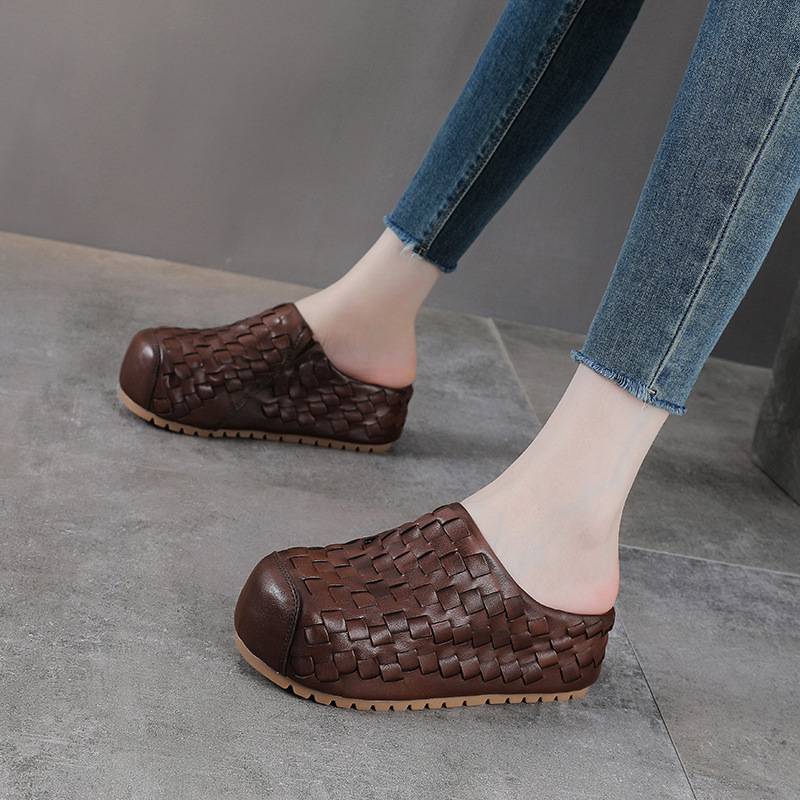 Sandal cao gót nữ da thật mũi nhọn đan thủ công, gót 9 cm — màu nâu