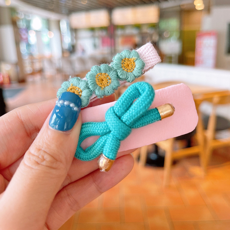 Kid's Cute Flower Bow Knot Alloy Cloth Hair Clip display picture 7