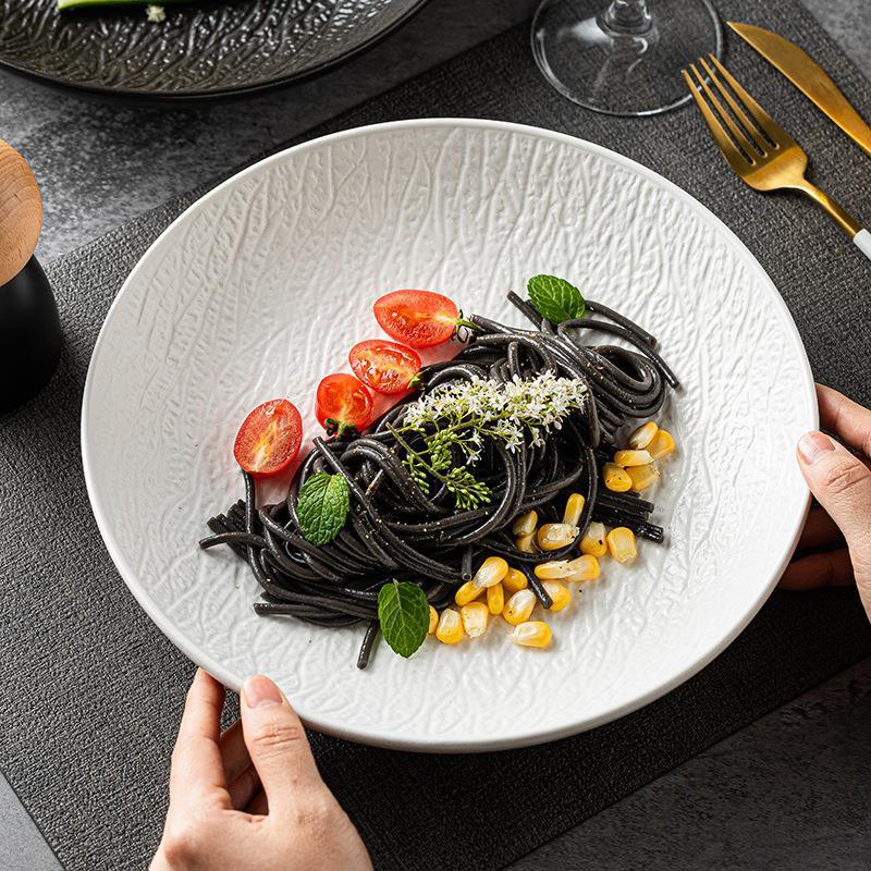 Black ceramic high quality dinner plate for home use