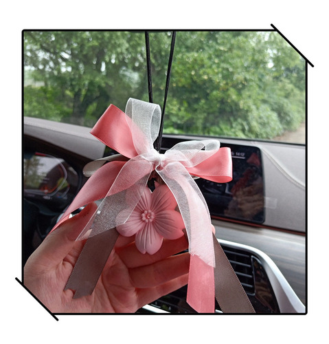 Ins goddess style car perfume, high-end flower shop style, peach blossom and cherry blossom car hanging aromatherapy, car interior aroma diffuser stone