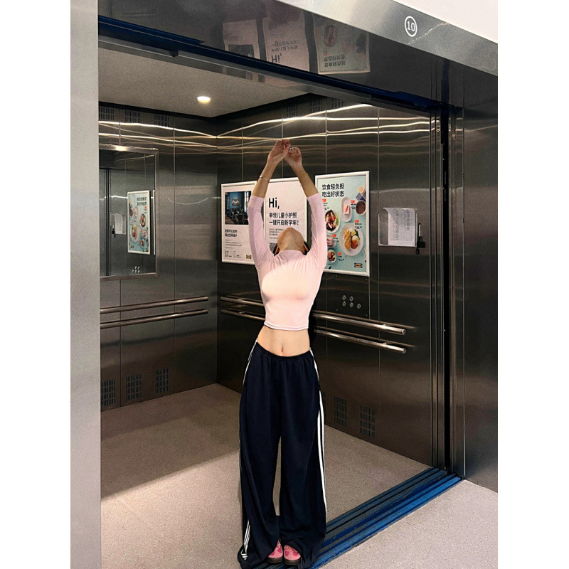 【ビンゴ】+シャヘ25春ピンクサマーハーフタートルネック七分袖右肩Tシャツ+アメリカンホットガールオーバーオール|undefined