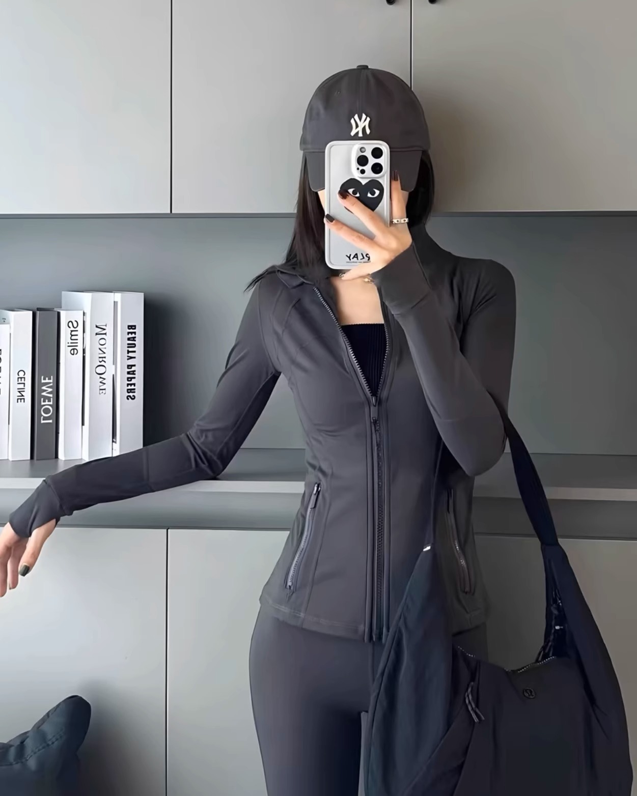 Graphite gray stand collar