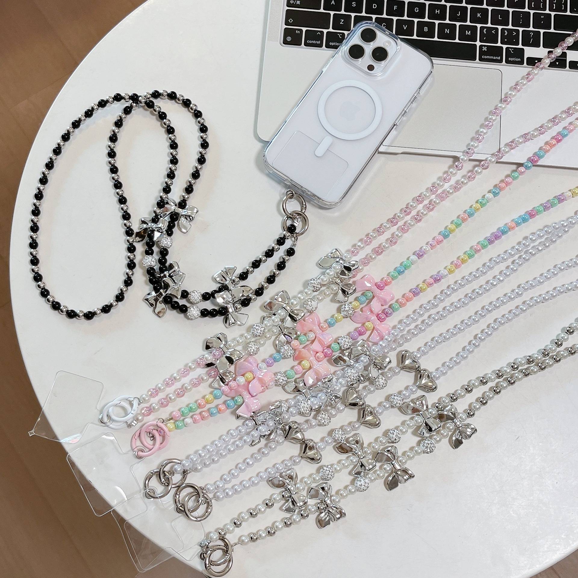 diy爱心斜挎长链珍珠高级感手机壳蝴蝶款串珠挂件手工手链女批发