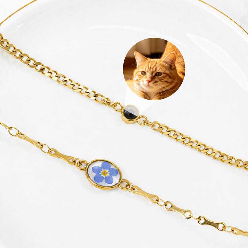 Customized pet photo layered resin bracelet, pendant charm bracelet, personalized pet memorial jewelry Customized pet photo layered resin bracelet, pendant charm bracelet, personalized pet memorial jewelry
