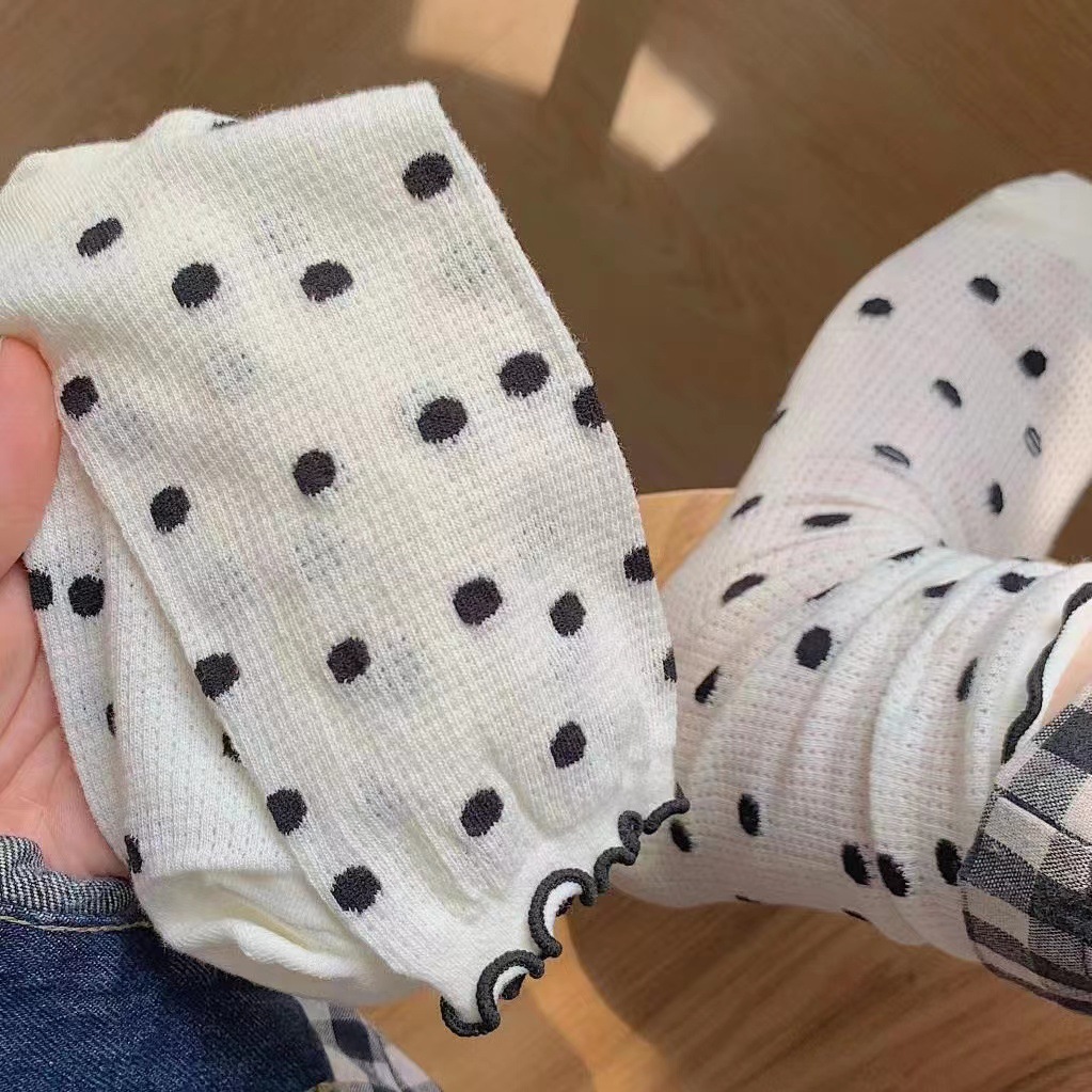 Socks for Girls: Japanese-Style Minimalist Fashion Color Polka Dot Korean Version Versatile Academic Style Lightweight Breathable Net Eye Mid-Calf Socks Summer