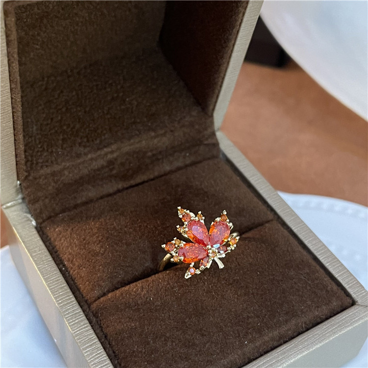 Fashion Leaf Copper Inlay Zircon Earrings 1 Piece