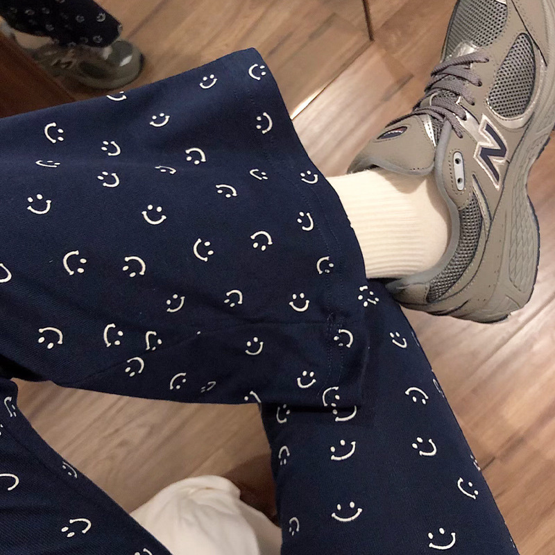 Navy Blue Smiley Face Flared Pants for Women, Spring/Summer 2026 New High-Waisted, Drapey, Petite American-Style Floral Sports Bootcut Pants Navy Blue Smiley Face Flared Pants for Women, Spring/Summer 2026 New High-Waisted, Drapey, Petite American-Style Floral Sports Bootcut Pants