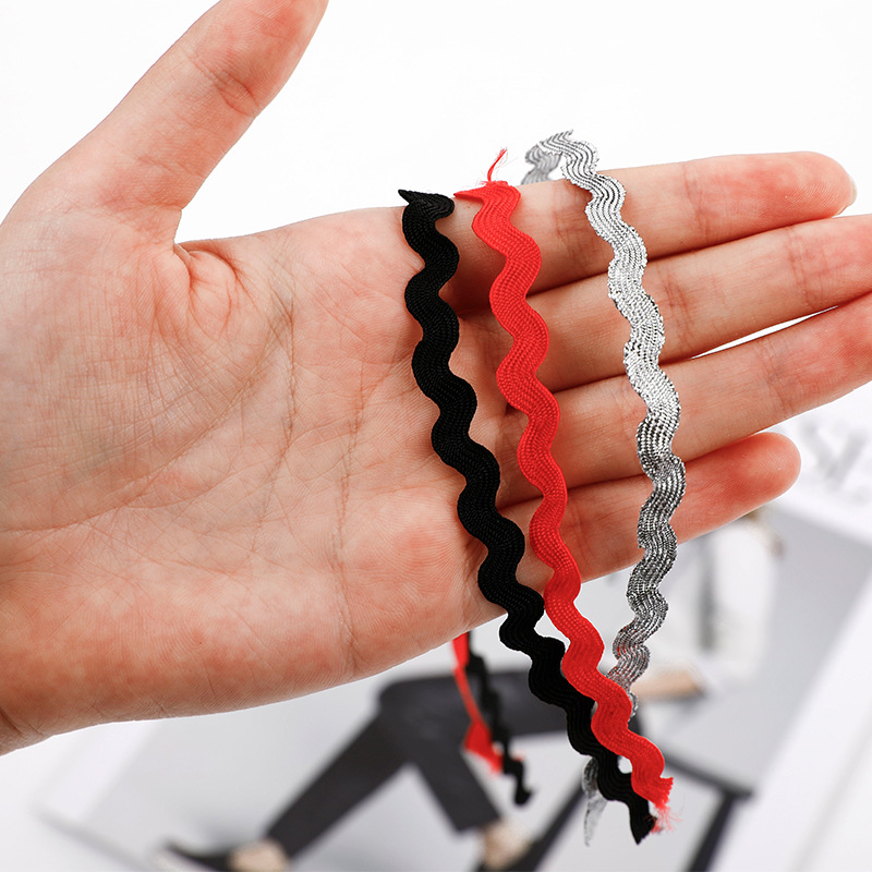 Venta al por mayor 5mm colorido agua onda borde cinta curva borde banda curva cinturón S-tipo encaje cinta polipropileno onda cinturón