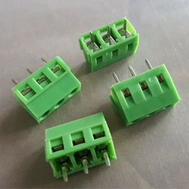 接线端子;连接器
